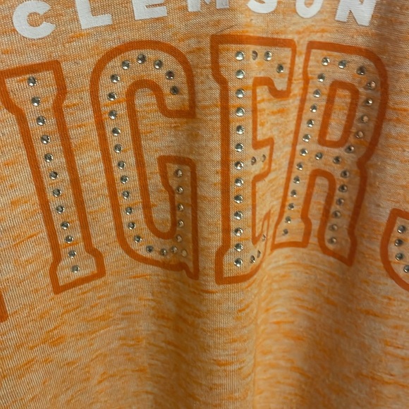 Two Clemson women’s t-shirts, size medium. - Picture 6 of 6